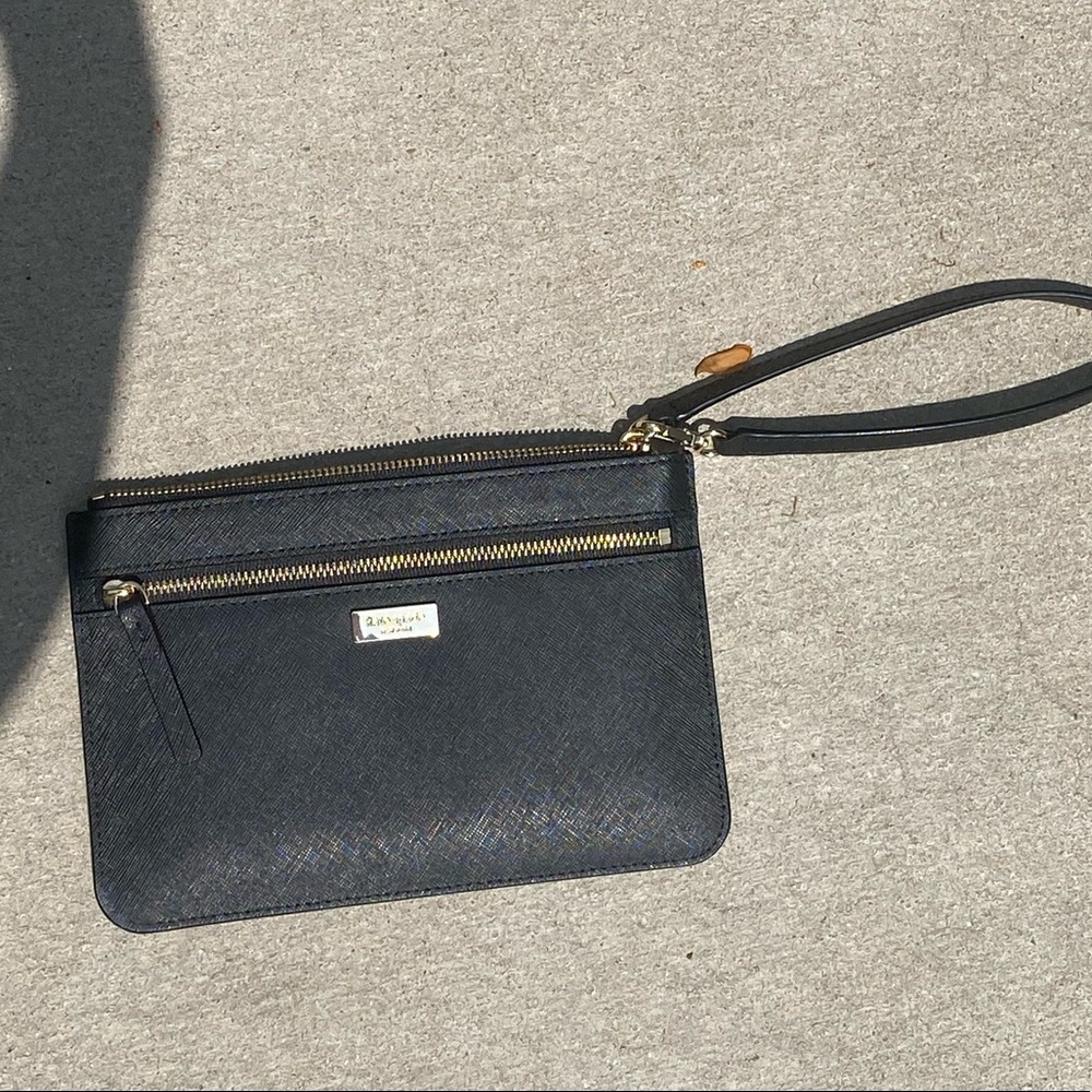 Kate spade black wallet wristlet